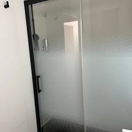T3 Climatisé Avec Place De Parking Privé *